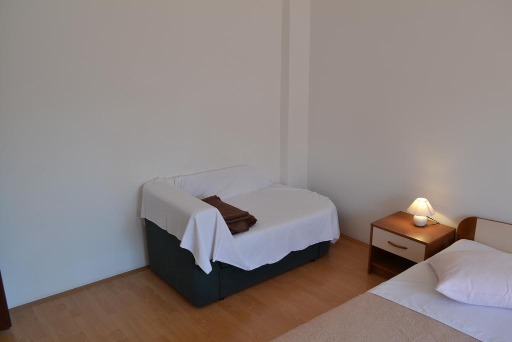 Beg Apartment