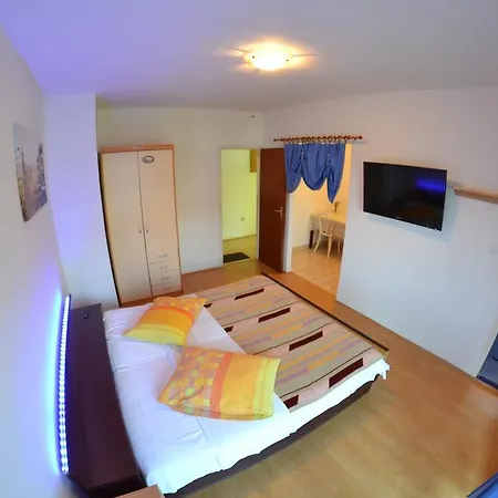 Apartment Beg Rab Town Buitenkant foto